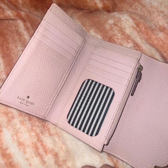 Dirty Pink Kate Spade Wallet - Picture 3 of 4
